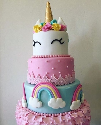 090626 8 yr cake scaled.jpg